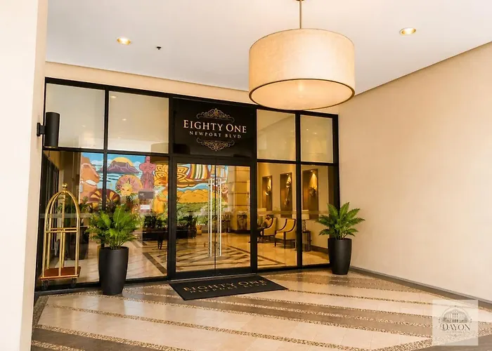 Apartamento Stylish Retreat Near Naia Terminal 3 *