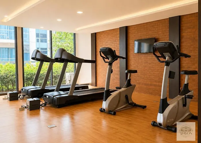 Stylish Retreat Near Naia Terminal 3 *
