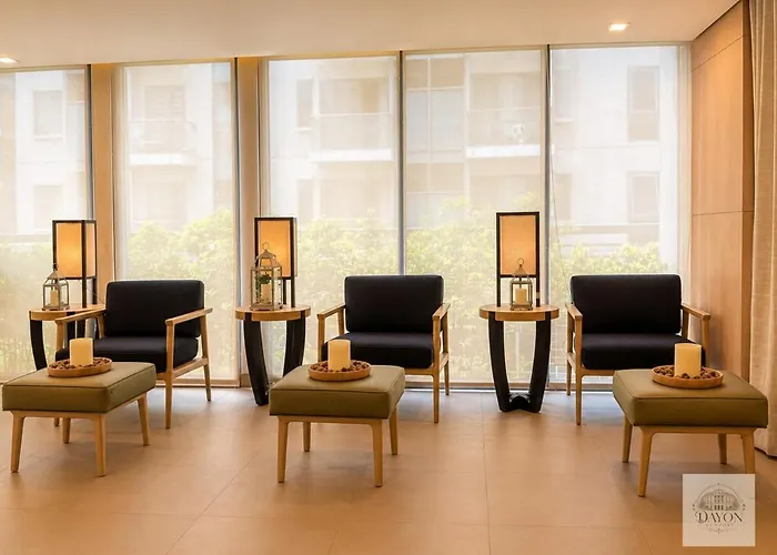 Stylish Retreat Near Naia Terminal 3 Manila